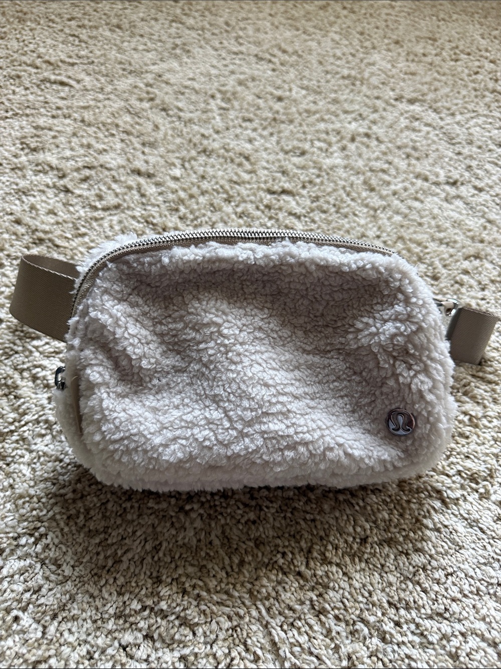 Lululemon Sherpa Fanny Pack in Cream